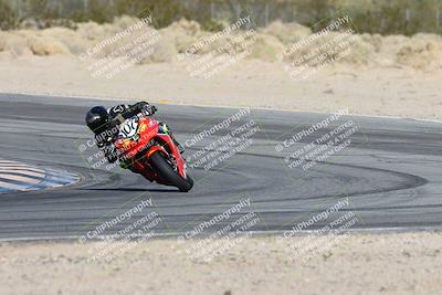 media/Dec-07-2025-CVMA (Sun) [[3e7d2de5dc]]/Race 9-Formula UL Shootout/